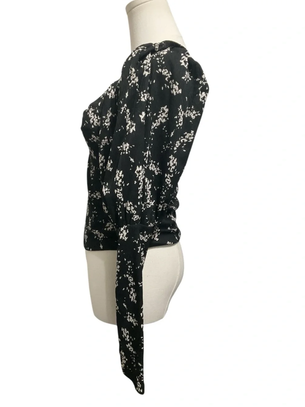 Preloved Black & Ivory Abstract Print Puff Sleeve Blouse Ruched Bust Top A15